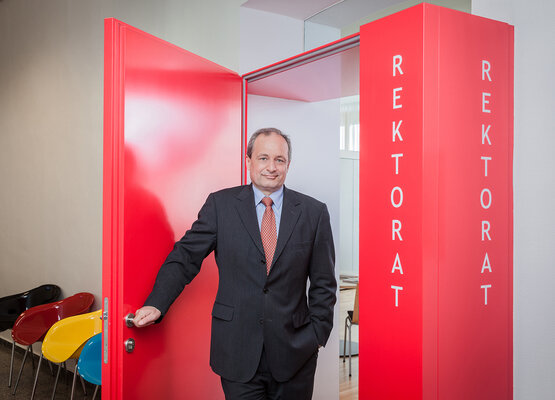 Rektor Franz Patay © Stephan Doleschal