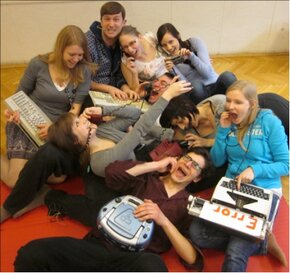 ERROR - Vom Scheitern und Gelingen der Kommunikation