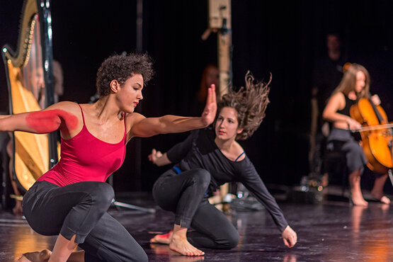 Baubo Collective mit Zoé-Afan Strasser & Franziska Gaßmann