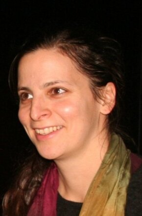 Univ.-Prof.<sup>in</sup> Mag.<sup>a</sup> Dr.<sup>in</sup> Vera-Viktoria Szirmay