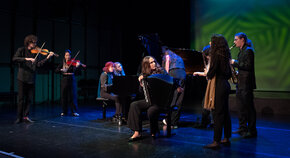 Share and Care. Konzertabend mit Studierenden von Jean Beers, Dirk D’Ase, Sam Penderbayne und Natalia Villanueva García