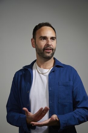 Owen G. Parry © Christa Holka (2023)