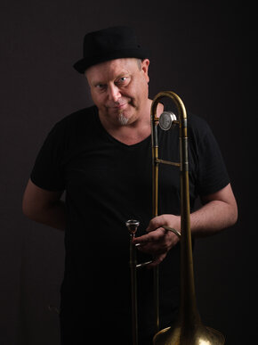 Online-Workshop Jazz-Posaune mit Adrian Mears