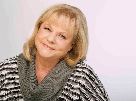 Marianne Mendt wird Ehrensenatorin der MUK. Foto © Lukas Beck. Bei Veröffentlichung unter Angabe des Copyrights gebührenfrei.