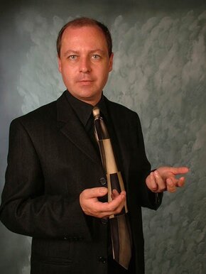 Univ.-Prof. Dr. Edwin Vanecek