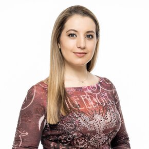 Mag.<sup>a</sup> Natalia Villanueva García MBA