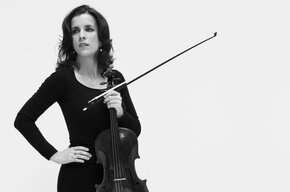 Univ.-Prof.<sup>in</sup> Gertrud Weinmeister