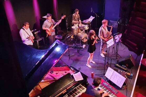 Contemporary & Conceptional Ensemble © Lars Seniuk