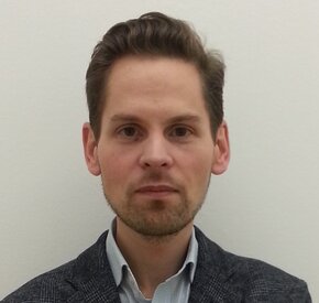 Univ.-Prof. Dr. Stefan Schmidl