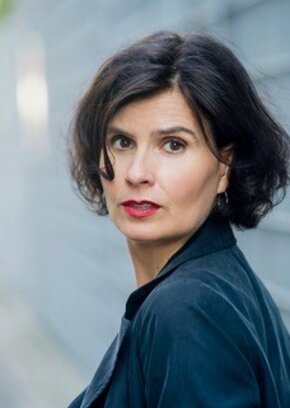 Univ.-Prof.<sup>in</sup> Steffi Hofer