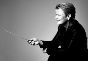 Porträt von Marin Alsop