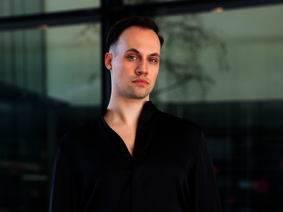 Viktor Aksentijević, Bariton. Foto © Sofija Palurović.