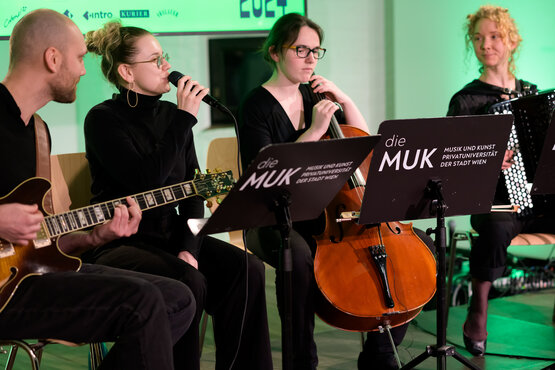 Re-Opening des KunstHausWien © Joanna Pianka/eSeL.at